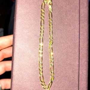 14K Yellow Gold Figaro Bracelet